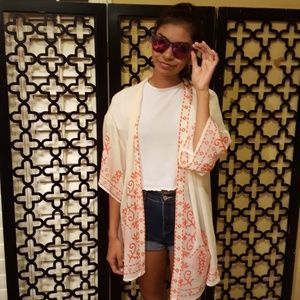 CREAM‎ ORANGE EMBROIDERED KIMONO M/L